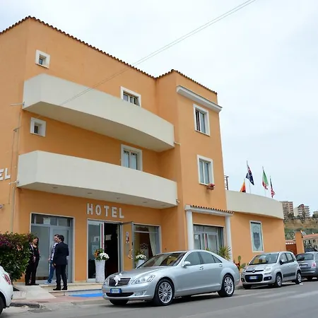 Carlo V Porto Empedocle